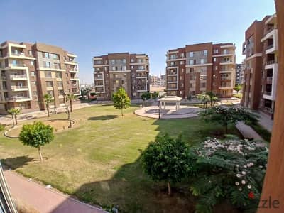 Apartment for Sale in Dar Misr, El Shorouk City – Phase 1  Area: 130 sqm Floor: Second 3 Bedrooms + 2 Bathrooms Reception + Kitchen Garden View  Askin