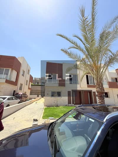 تاون هاوس كورنر للبيع بسعر لقطة في ازار كمبوند Corner Townhouse for Sale at a Special Deal Price