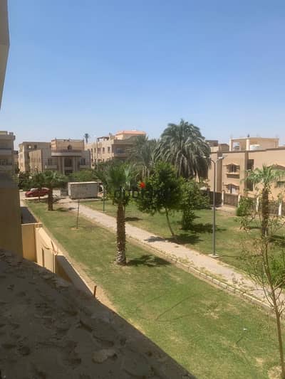 235 sqm Apartment for Sale in El Shorouk City, Second District, Featuring 3 Bedrooms, 3 Bathrooms and an Open-Plan Living Area