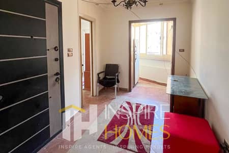 Furnished Apartment for Rent in Mostafa Kamel Directly on the Tram Line at a Great Price