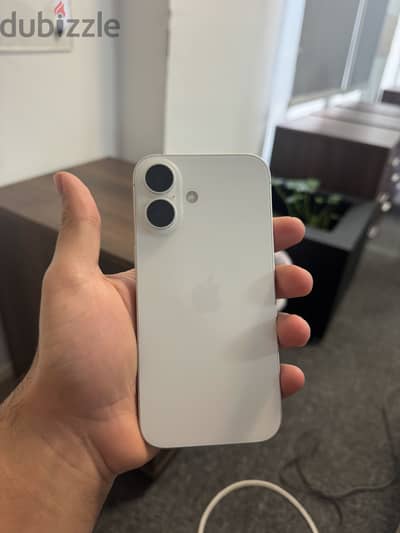 Apple - iPhone 16