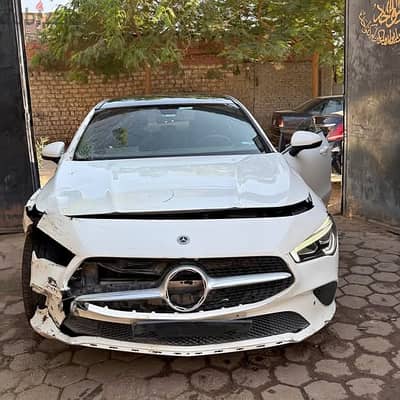 * مرسيدس CLA_200 موديل 2022