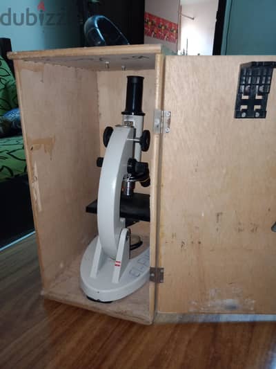 microscope xsp-105A ميكروسكوب