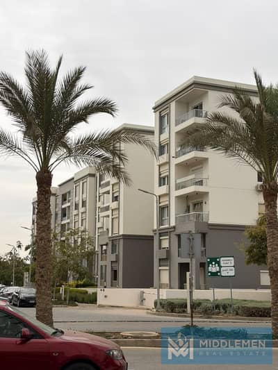 Apartment 185m 3bd Ready to Move  Prime location in Hyde Park New Cairo - Mivida - Palm Hills -Villette