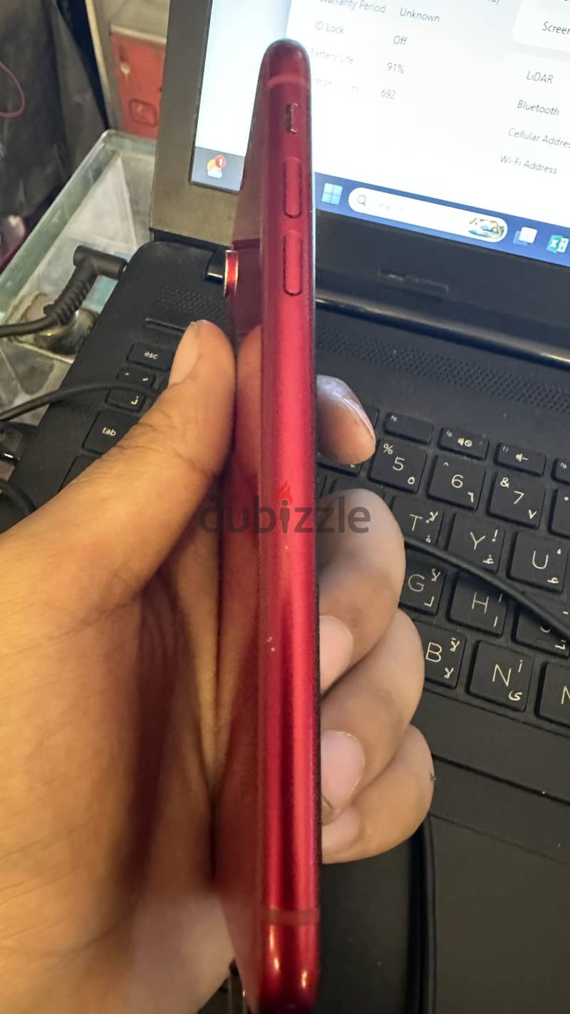 Apple - iPhone XR 9