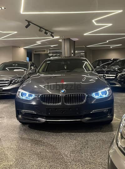 BMW 328 i 2015 | 59,000 KM | فابريكا بالكامل | صيانات توكيل