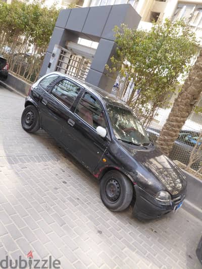 أوبل كورسا 1995