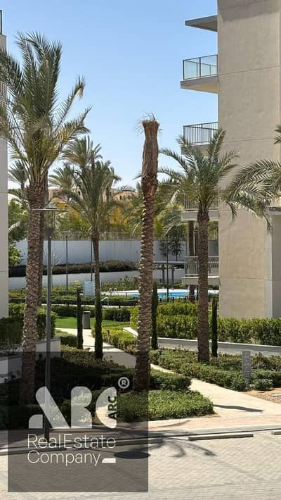 لقطة للبيع في مراسي فايا | شاليه بحري صريح | 2 غرفة منهم ماستر | 2 حمام | فيو مباشر على البول واللاجون | موقع مميز | إعمار مصر | Marassi North Coast