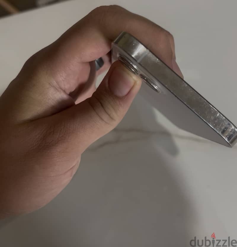 Iphone 12 pro used 1