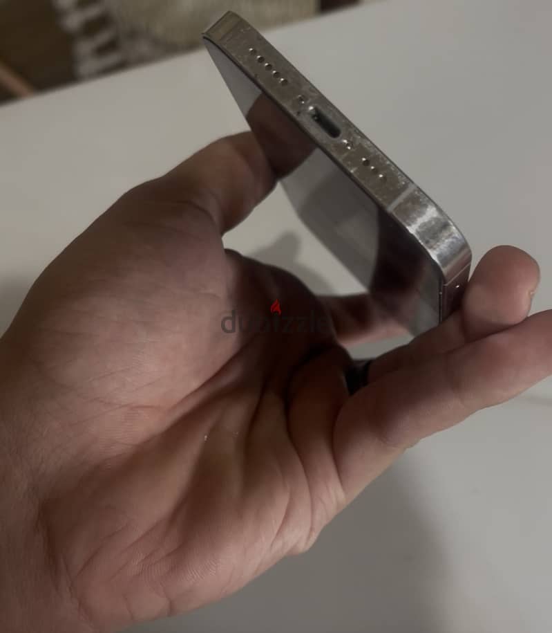 Iphone 12 pro used 3