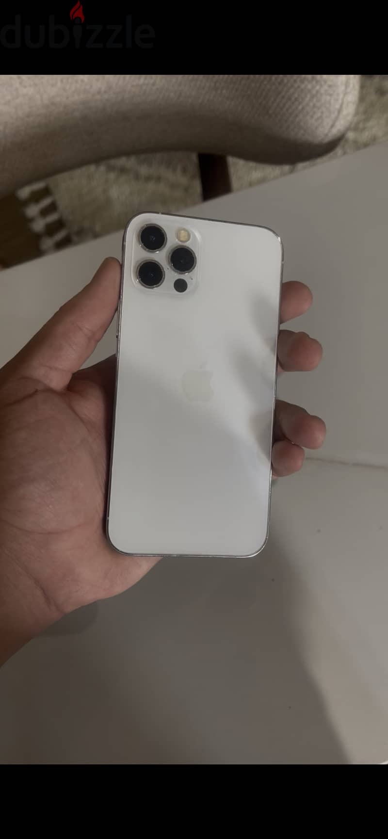 Iphone 12 pro used 5