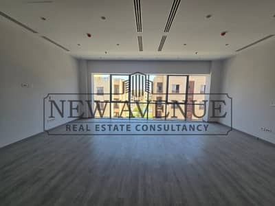 Income property office ROI 8.5% at golden square New Cairo leased to multinational company