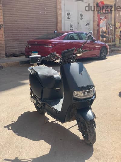 سكوتر talig ٢٠٠ وات