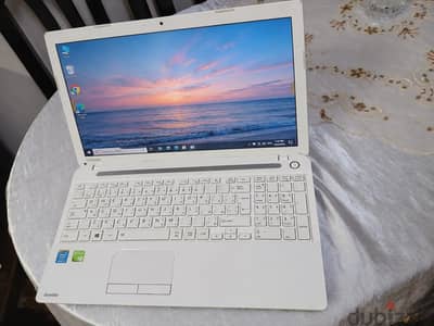 بيع لاب توب توشيبا