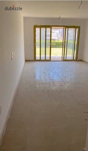 An excellent opportunity for sale at Blumar El Sokhna – Ain Sokhna: a high-end chalet featuring a private garden and a prime view of the swimming pool