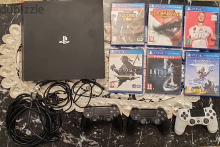 للبيع ps4 pro software 12.0