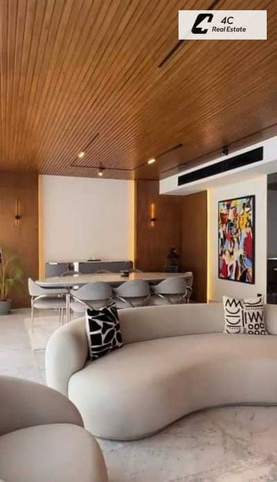 شقة متشطبة بالفرش للبيع بأقل من سعر السوق استلام فورى في ليك فيو ريزيدنس" (Lakeview Residence) بالقاهرة الجديدة فى؛ موقع متميز للغاية فيو على لان سكيب