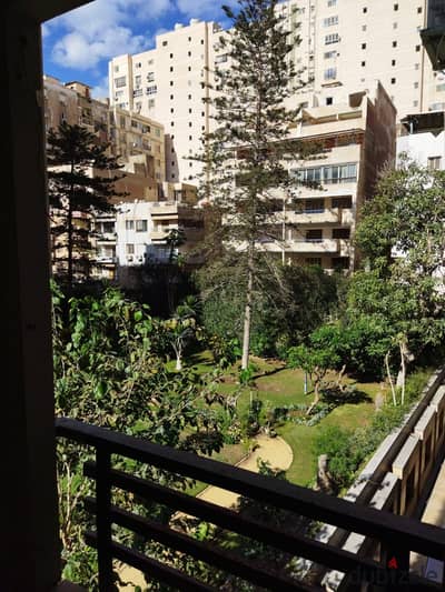 بسعر مميز في ارقي مناطق الاسكندرية