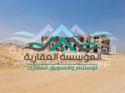 Land for sale in Uptown October at a special price and excellent location
