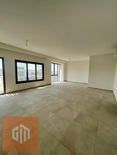 Semi-Furnished Apartment for Rent in Eastown SODIC, New Cairo, 193 SQM, Third Floor, 3 Bedrooms, 3 Bathrooms