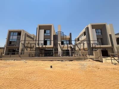 توين هاوس للبيع في كمبوند سعادة Saada بالقاهرة الجديدة من تطوير شركة هورايزون إيجيبت للتطوير العقاري التسليم في عام 2027