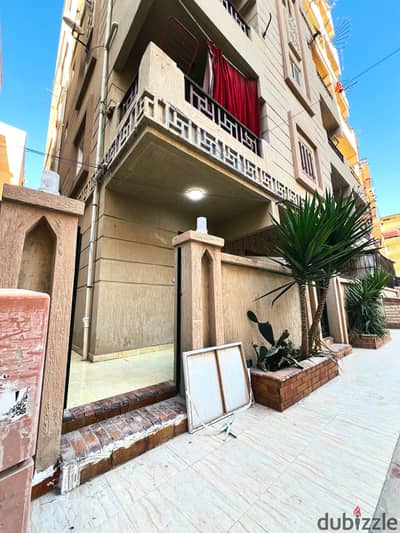 Razi Apartment with private entrance in Al-Ajmi, Al-Nakhil Beach next to the Dar Al-Difaa Hotel, with luxurious and distinctive finishing next to the main street and all services registered and complete.