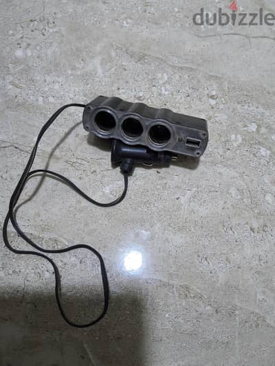 موزع ولاعه ٣ عيون ومنفذ usb