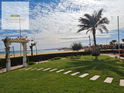 دوبلكس بجاردن للبيع 221 متر متشطب بالكامل بجوار ماونتن ڤيو في أميز لوكيشن بجوار طواحين الهواء بأقل سعر في الماركت و قريه شغاله طول السنه