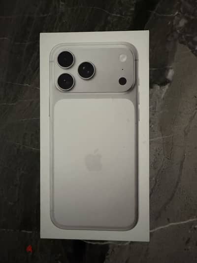 Apple - iPhone 17 Pro Max