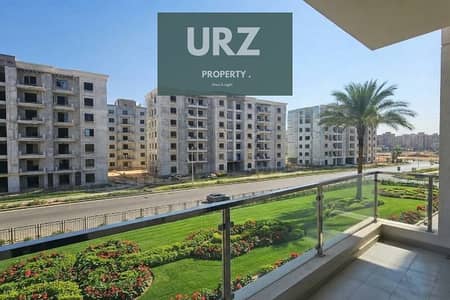 Move in now! Fully finished apartment with 10-year installments in Mayan, New Cairo, near Swan Lake, Taj City, Al Rehab, Privado, Palm Hills & Mountai