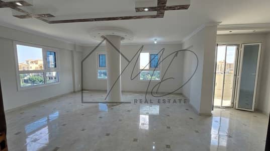Apartment for rent in Al-Montazah 180m