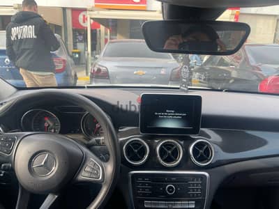 Mercedes-Benz CLA 180 2018