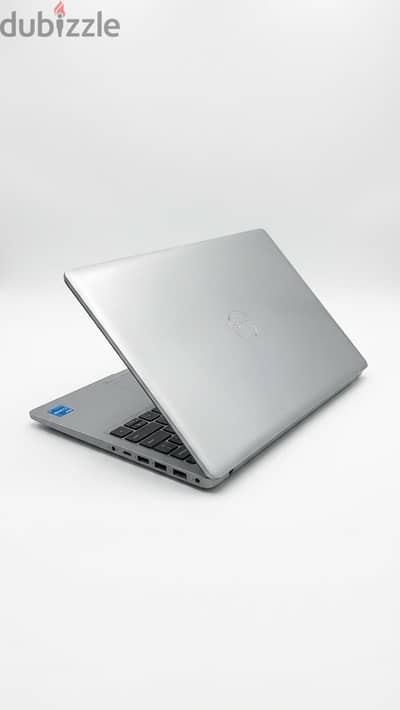 Dell Precision 3561