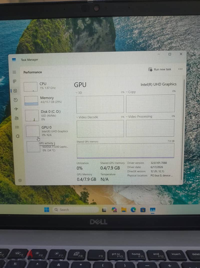 Dell Precision 3561 9