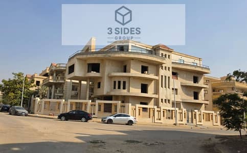 شقة 200م ناصية بـ فيو بانوراما في الحي الثاني الأحياء بجوار Lake View والمستشفى الجوي | Ready to Move