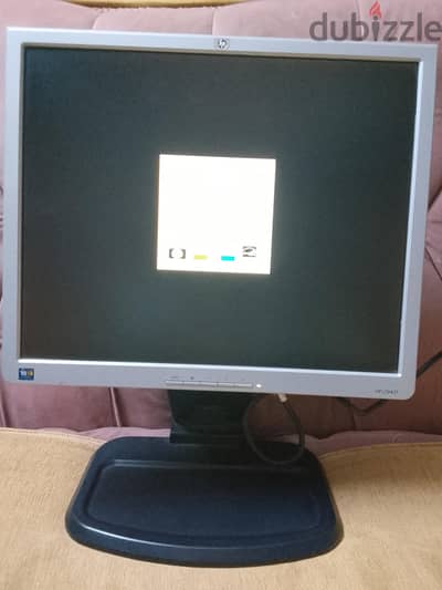 شاشة كمبيوتر HP 19 بوصة