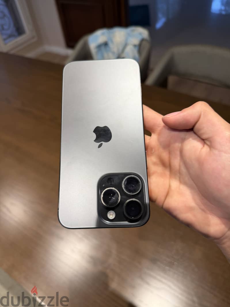 Apple - iPhone 15 Pro Max 4