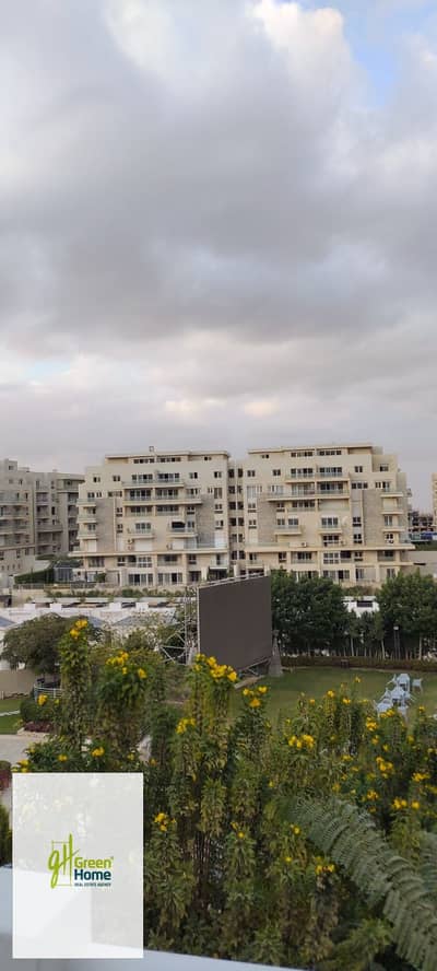 اي  فيلا بحديقة للبيع في ماونتن فيو آي سيتي، القاهرة الجديدة. موقع مميز جدًا، بإطلالة على البحيرة الكبيرة (البحيرة الرئيسية)،