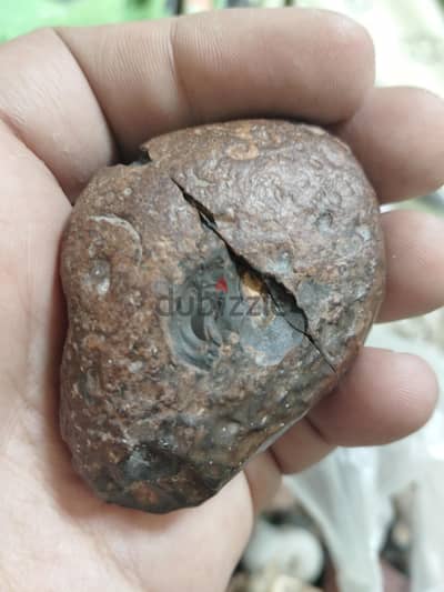 احجار كريمه وشبه كريمه