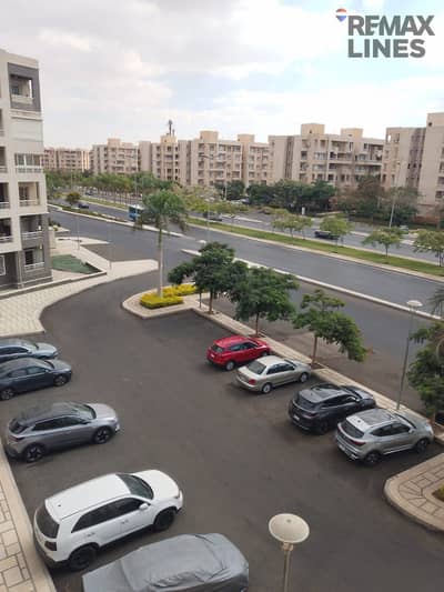 165m apartment for legal rent in B10 Madinaty | Open view