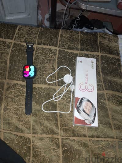 ساعه استعمال خفيف اوي ماتفتحتش غير 3 مرات بي 700 جنيه