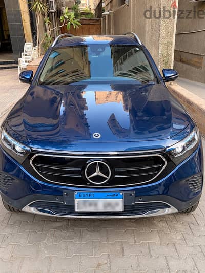Mercedes-Benz EQB 350 2023