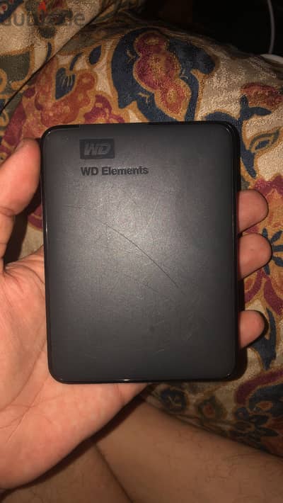 WD ELEMENTS