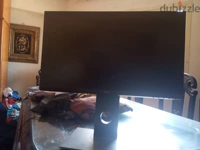 شاشه ديل 24 بوص فيه شرخ