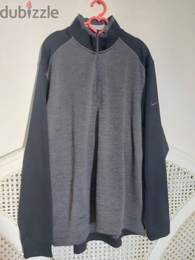 Original Nike sweatshirt size XL in Excellent condition
