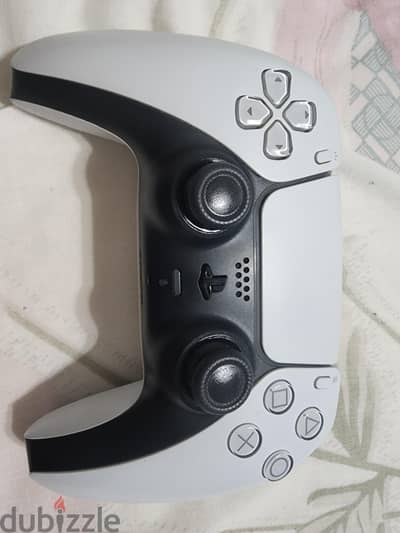 دراع ps5 مستعمل ابيض