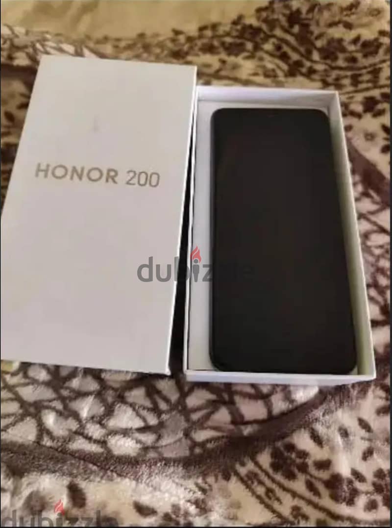 Honor 200 1