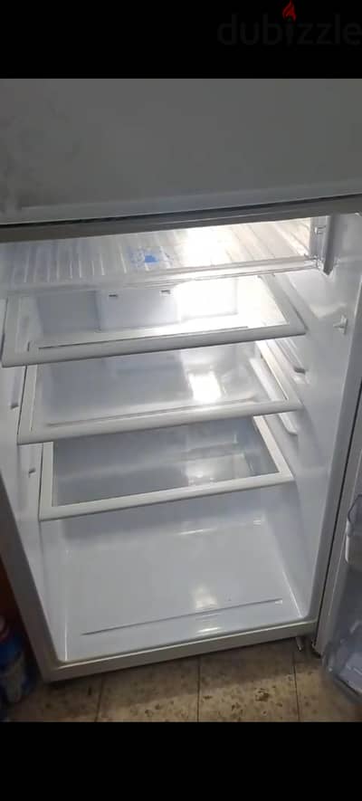 ثلاجة توشيبا