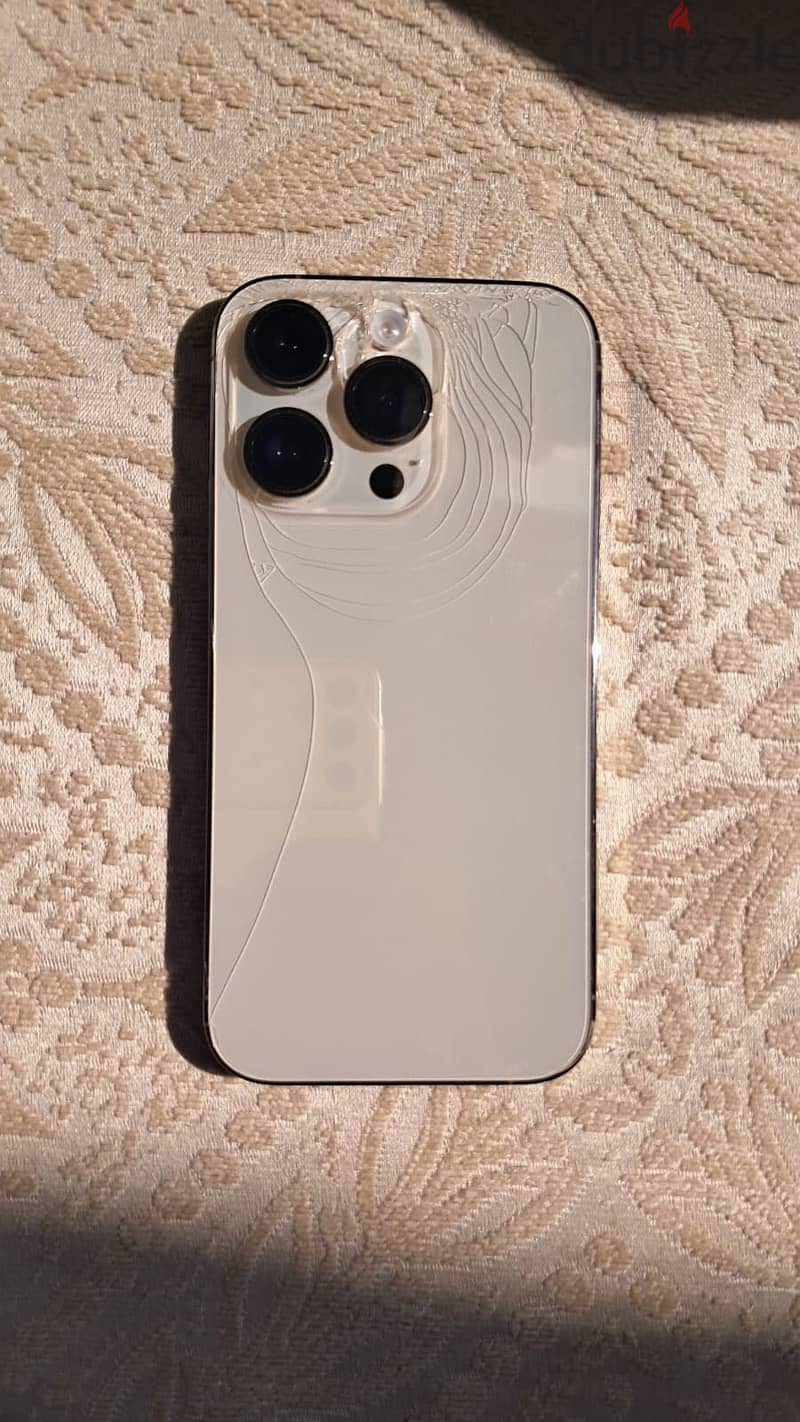 Apple - iPhone 14 Pro 3