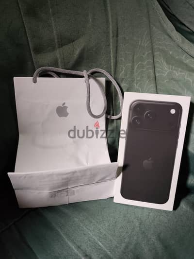 iPhone 17 Pro Max 256GB EU – جديد ومتبرشم بالفاتورة